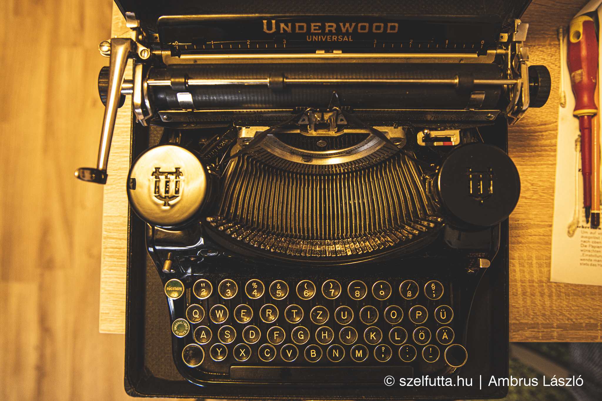 Underwood universal typewriter